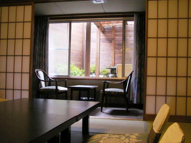Hotel Kadoya Jamanouči Pokoj fotografie